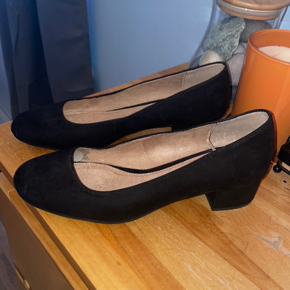 Old navy suede heels